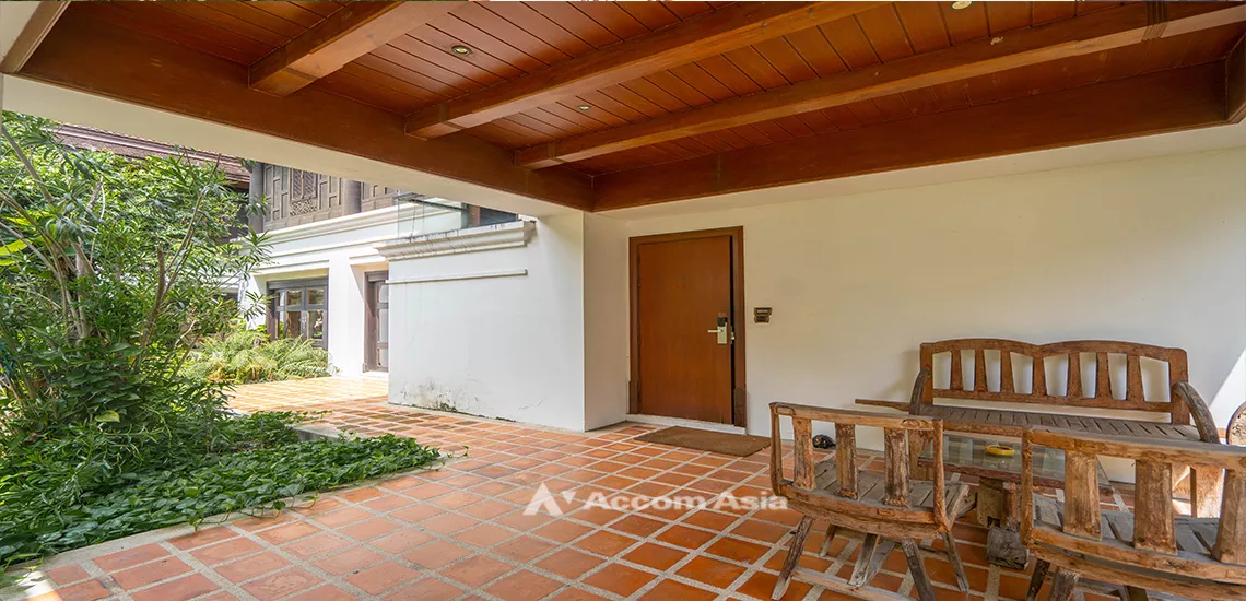 5  2 br House For Rent in Sukhumvit ,Bangkok BTS Phrom Phong at Unique Thai House 1715059