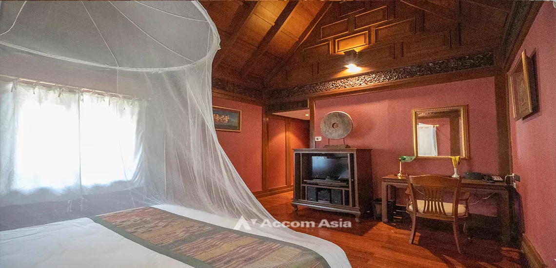 7  2 br House For Rent in Sukhumvit ,Bangkok BTS Phrom Phong at Unique Thai House 1715059