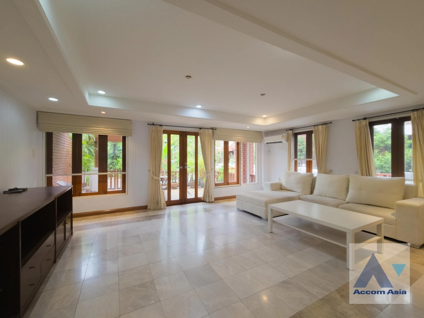  1  3 br Townhouse For Rent in Sukhumvit ,Bangkok BTS Phrom Phong at Villa 49 1815087