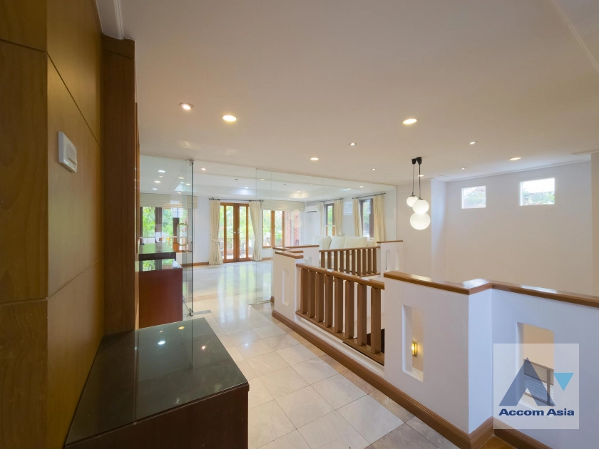 6  3 br Townhouse For Rent in Sukhumvit ,Bangkok BTS Phrom Phong at Villa 49 1815087