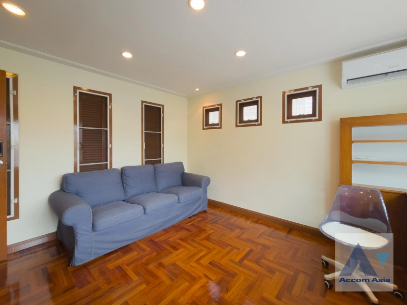 8  3 br Townhouse For Rent in Sukhumvit ,Bangkok BTS Phrom Phong at Villa 49 1815087