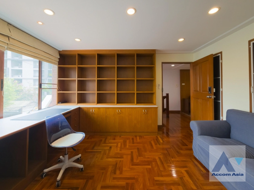 9  3 br Townhouse For Rent in Sukhumvit ,Bangkok BTS Phrom Phong at Villa 49 1815087