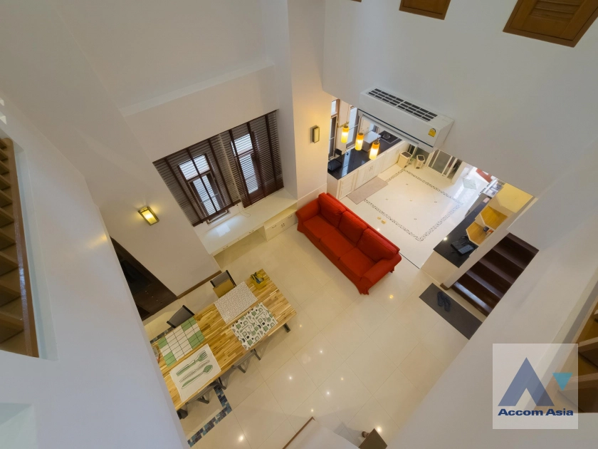 10  3 br Townhouse For Rent in Sukhumvit ,Bangkok BTS Phrom Phong at Villa 49 1815087