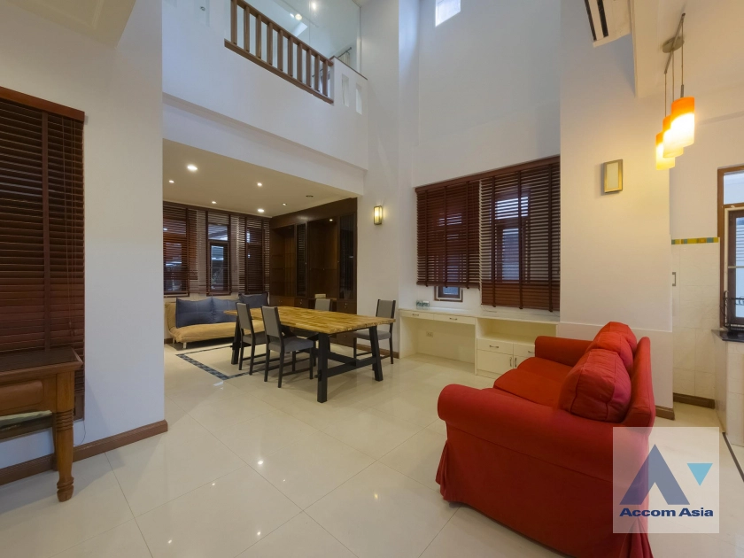 12  3 br Townhouse For Rent in Sukhumvit ,Bangkok BTS Phrom Phong at Villa 49 1815087