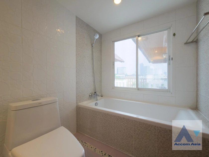 22  3 br Townhouse For Rent in Sukhumvit ,Bangkok BTS Phrom Phong at Villa 49 1815087