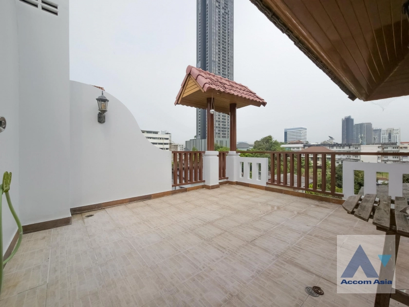25  3 br Townhouse For Rent in Sukhumvit ,Bangkok BTS Phrom Phong at Villa 49 1815087