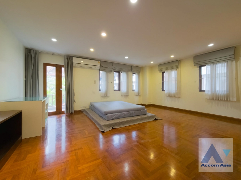 26  3 br Townhouse For Rent in Sukhumvit ,Bangkok BTS Phrom Phong at Villa 49 1815087