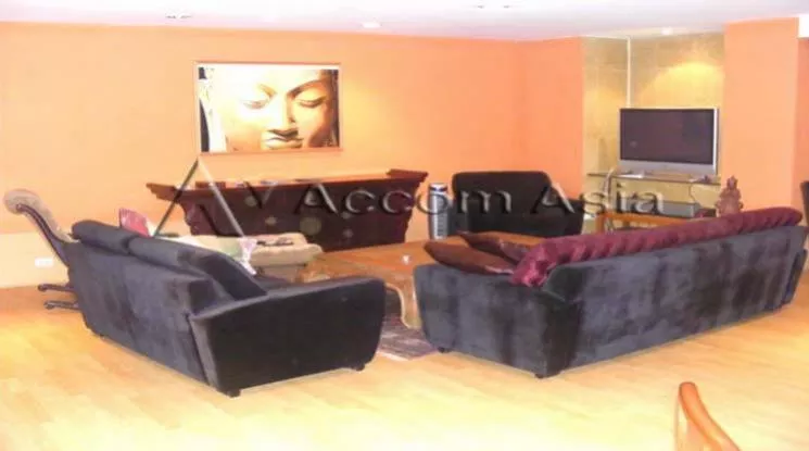 unitPet friendly |  3 Bedrooms  Apartment For Rent in Sukhumvit, Bangkok  near BTS Phrom Phong (1515099)