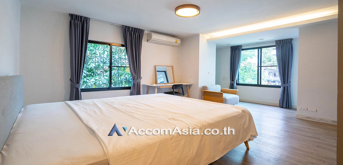 15  3 br Apartment For Rent in Sukhumvit ,Bangkok BTS Asok - MRT Sukhumvit at Contemporary Mansion 1415100
