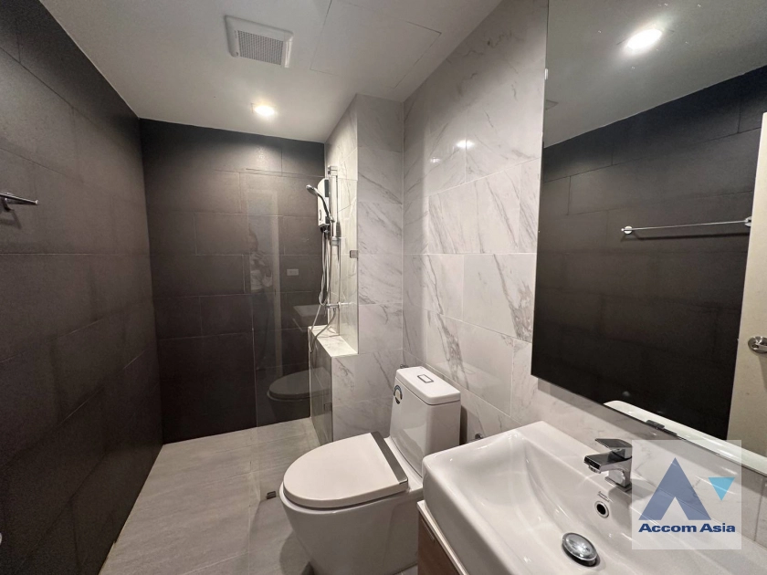 24  3 br Apartment For Rent in Sukhumvit ,Bangkok BTS Asok - MRT Sukhumvit at Contemporary Mansion 1415100