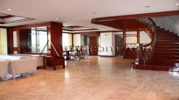 Big Balcony, Duplex Condo |  Convenience for your family Apartment  4 Bedroom for Rent MRT Sukhumvit in Sukhumvit Bangkok