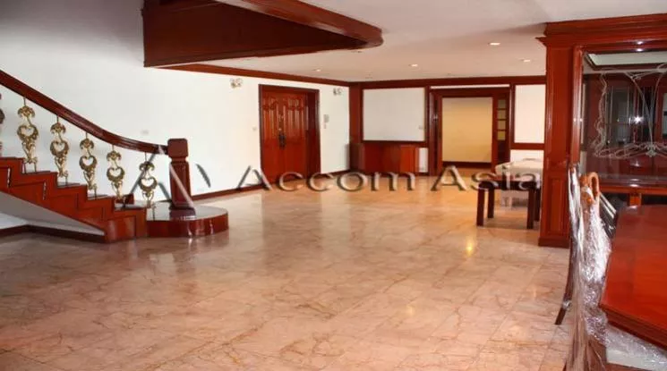 unitBig Balcony, Duplex Condo |  4 Bedrooms  Apartment For Rent in Sukhumvit, Bangkok  near BTS Asok - MRT Sukhumvit (1415106)