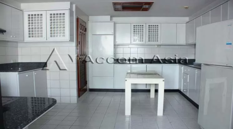 6  4 br Apartment For Rent in Sukhumvit ,Bangkok BTS Asok - MRT Sukhumvit at Convenience for your family 1415106