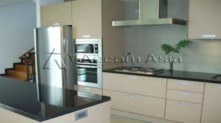 7  4 br House For Rent in Sukhumvit ,Bangkok BTS Ekkamai at Luxury House with private pool in Ekkamai 1915142