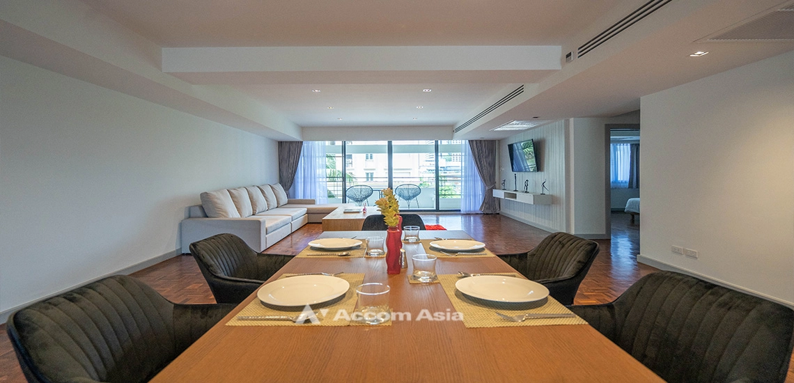 Big Balcony, Pet friendly |  3 Bedrooms  Apartment For Rent in Sukhumvit, Bangkok  near BTS Asok - MRT Sukhumvit (1415151)