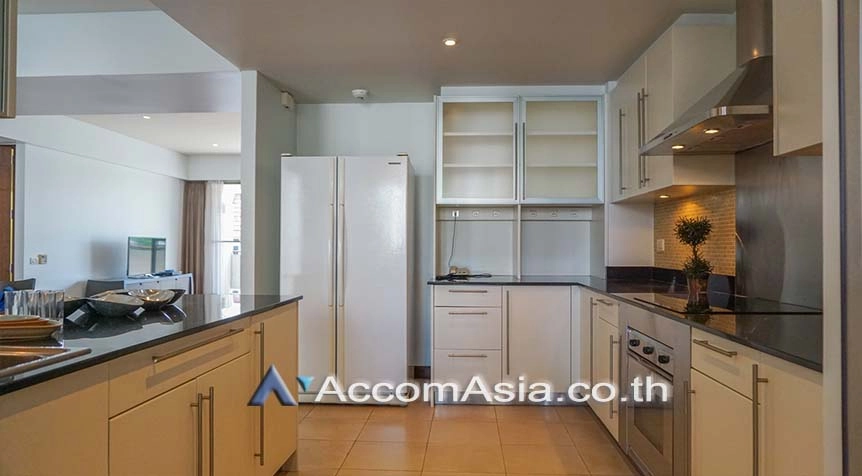  1  3 br Apartment For Rent in Ploenchit ,Bangkok BTS Ploenchit - MRT Lumphini at Modern Retro - 2 Units / floor 1415167