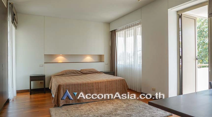 7  3 br Apartment For Rent in Ploenchit ,Bangkok BTS Ploenchit - MRT Lumphini at Modern Retro - 2 Units / floor 1415167