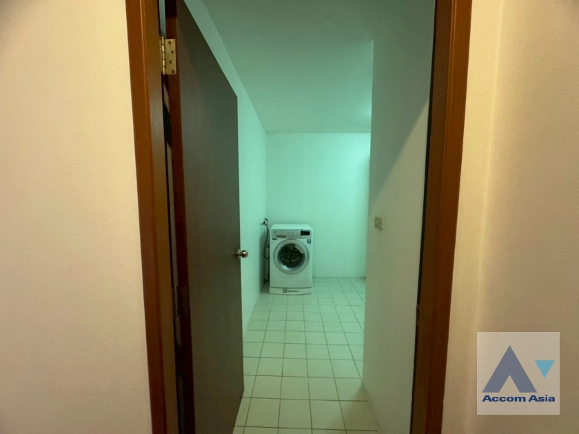 25  2 br Condominium For Rent in Sukhumvit ,Bangkok BTS Nana at Liberty Park 2 1515210