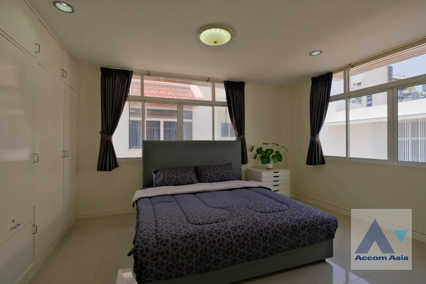 20  4 br House for rent and sale in Sukhumvit ,Bangkok BTS Phrom Phong 2515220