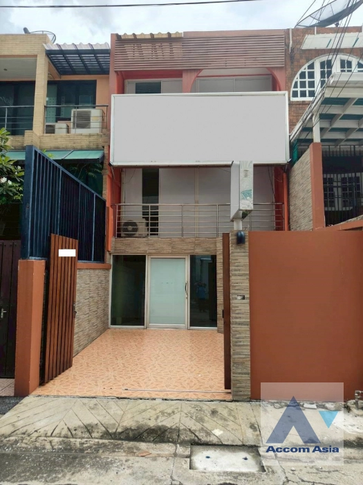 unitHome Office |  2 Bedrooms  Townhouse For Rent & Sale in Sukhumvit, Bangkok  near BTS Thong Lo (2515243)