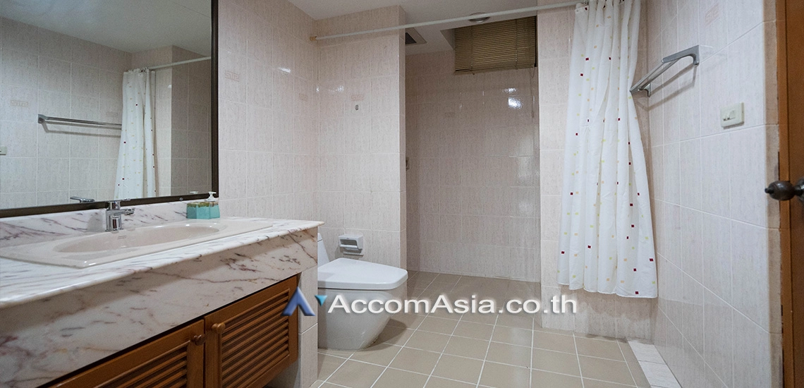 10  3 br Condominium For Rent in Sukhumvit ,Bangkok BTS Phrom Phong at Ruamsuk Condominium 1515299