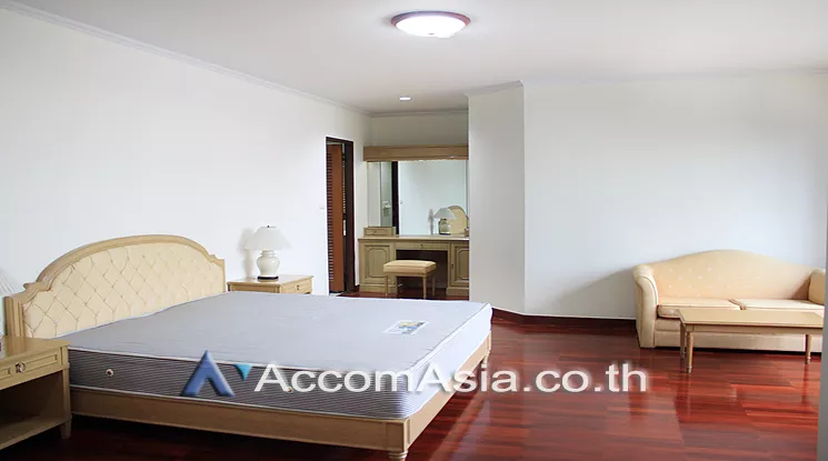 6  3 br Apartment For Rent in Sukhumvit ,Bangkok BTS Phrom Phong at Greenery garden and privacy 1415326