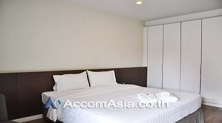 6  Apartment For Rent in Sathorn ,Bangkok BTS Surasak at The Elegant Residence 1415328