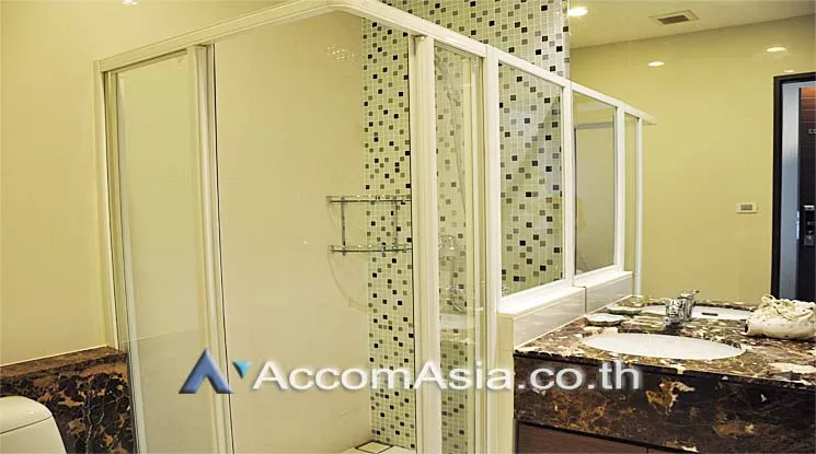 7  Apartment For Rent in Sathorn ,Bangkok BTS Surasak at The Elegant Residence 1415328