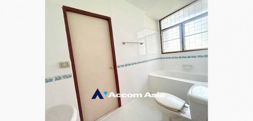 13  2 br House for rent and sale in Sukhumvit ,Bangkok BTS Thong Lo - BTS Ekkamai 2515361