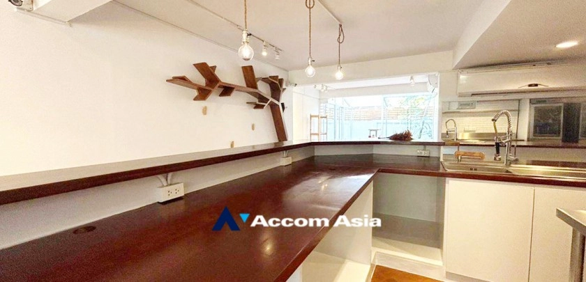 9  2 br House for rent and sale in Sukhumvit ,Bangkok BTS Thong Lo - BTS Ekkamai 2515361