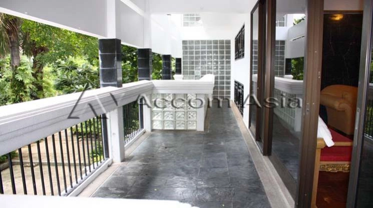 6  2 br Apartment For Rent in Sukhumvit ,Bangkok BTS Phrom Phong at Greenery garden and privacy 1415372