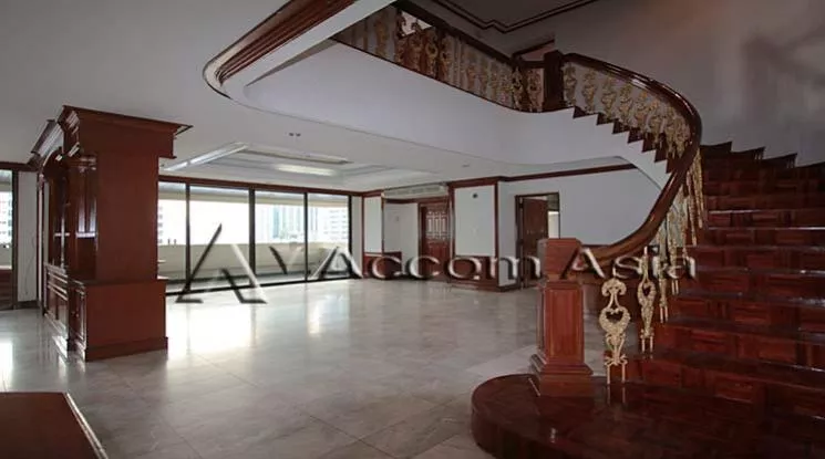  2  4 br Apartment For Rent in Sukhumvit ,Bangkok BTS Asok - MRT Sukhumvit at Convenience for your family 1415421