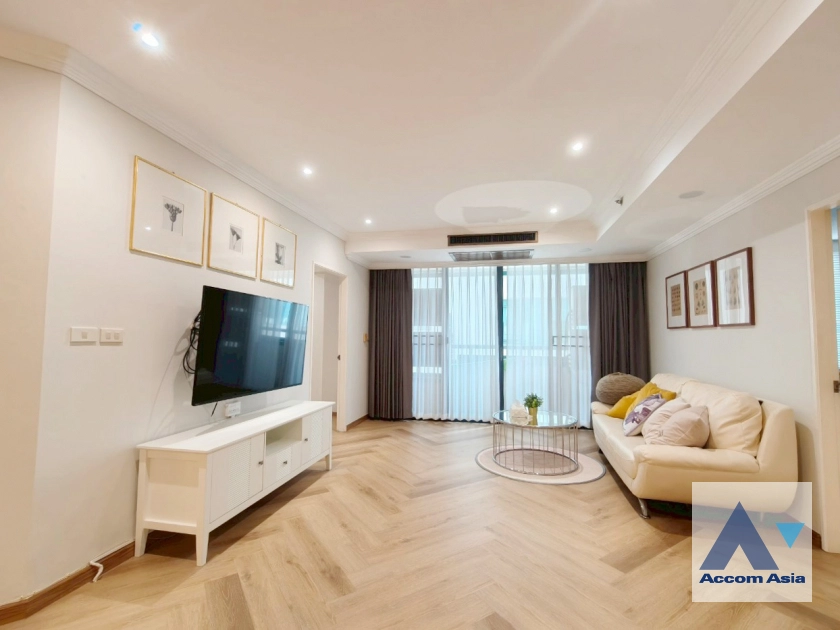 unit 2 Bedrooms  Condominium For Rent & Sale in Sukhumvit, Bangkok  near BTS Asok - MRT Sukhumvit (1515427)