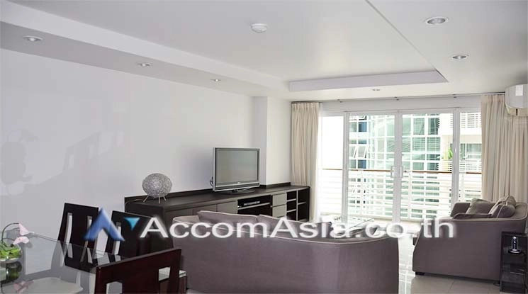 unit 2 Bedrooms  Condominium For Rent & Sale in Sukhumvit, Bangkok  near BTS Ekkamai (1515432)
