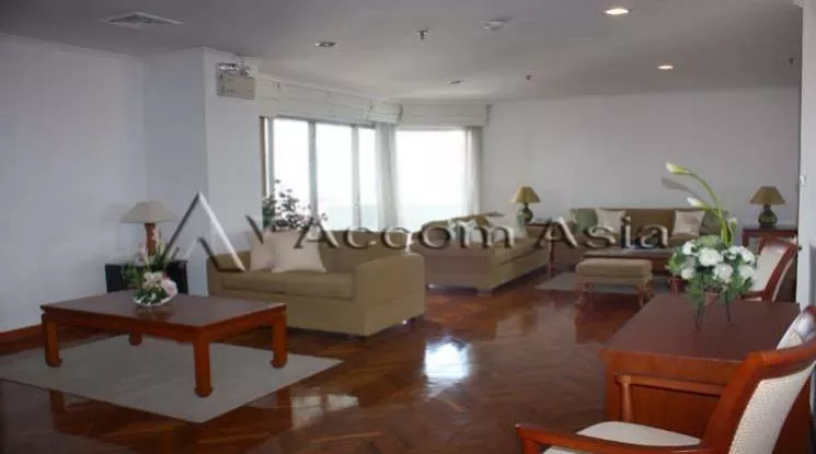 unit 3 Bedrooms  Apartment For Rent in Sathorn, Bangkok  near BRT Technic Krungthep (1515436)