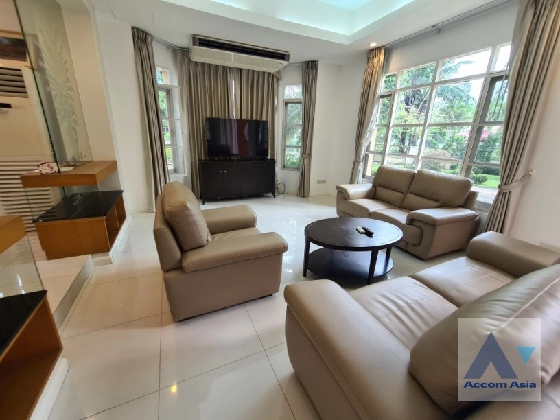 4  4 br House For Rent in Bang Na ,Bangkok  at Nantawan Village Srinakarin 1815444
