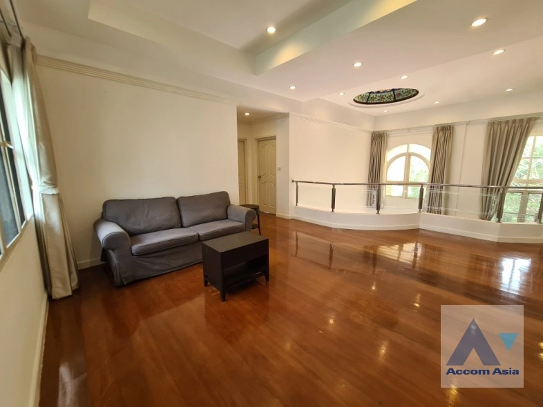 15  4 br House For Rent in Bang Na ,Bangkok  at Nantawan Village Srinakarin 1815444