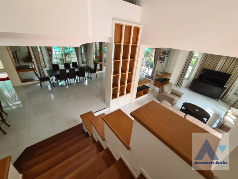14  4 br House For Rent in Bang Na ,Bangkok  at Nantawan Village Srinakarin 1815444