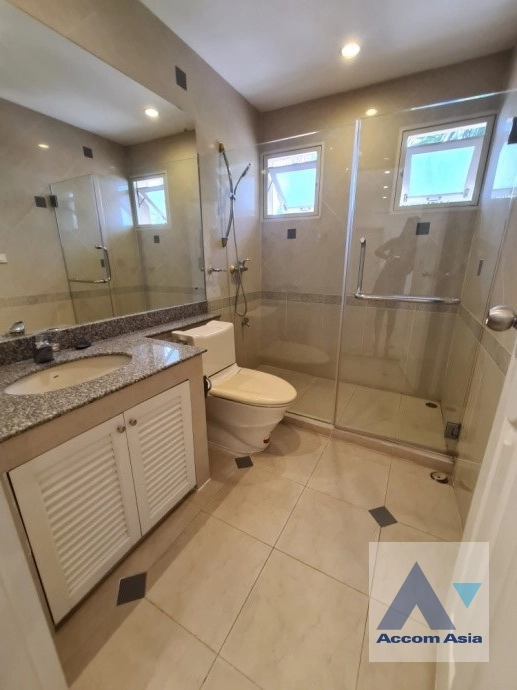 25  4 br House For Rent in Bang Na ,Bangkok  at Nantawan Village Srinakarin 1815444