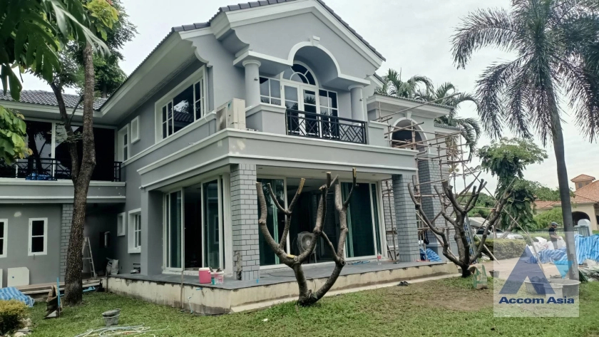 unitFully Furnished, Pet friendly |  4 Bedrooms  House For Rent in Bang Na, Bangkok  (1815444)