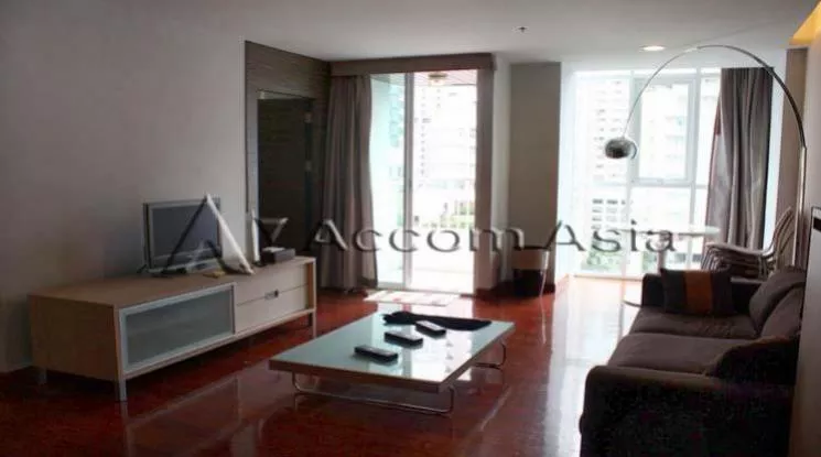 unit 2 Bedrooms  Condominium For Rent in Ploenchit, Bangkok  near BTS Chitlom (1515447)