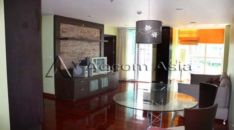  Urbana Langsuan Condominium  2 Bedroom for Rent BTS Chitlom in Ploenchit Bangkok