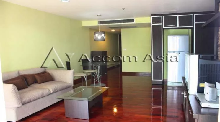 unit 2 Bedrooms  Condominium For Rent in Ploenchit, Bangkok  near BTS Chitlom (1515448)