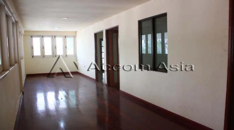 6  6 br House For Rent in Sukhumvit ,Bangkok BTS Ploenchit 1715450