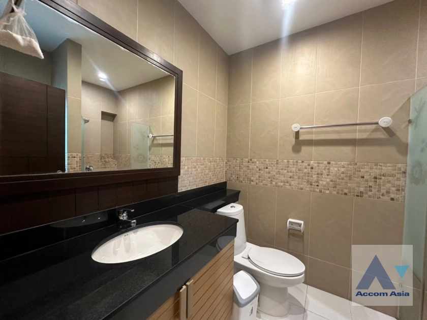 34  4 br House for rent and sale in Ramkhamhaeng ,Bangkok MRT Si Kritha at Baan Issara Rama 9 2315464