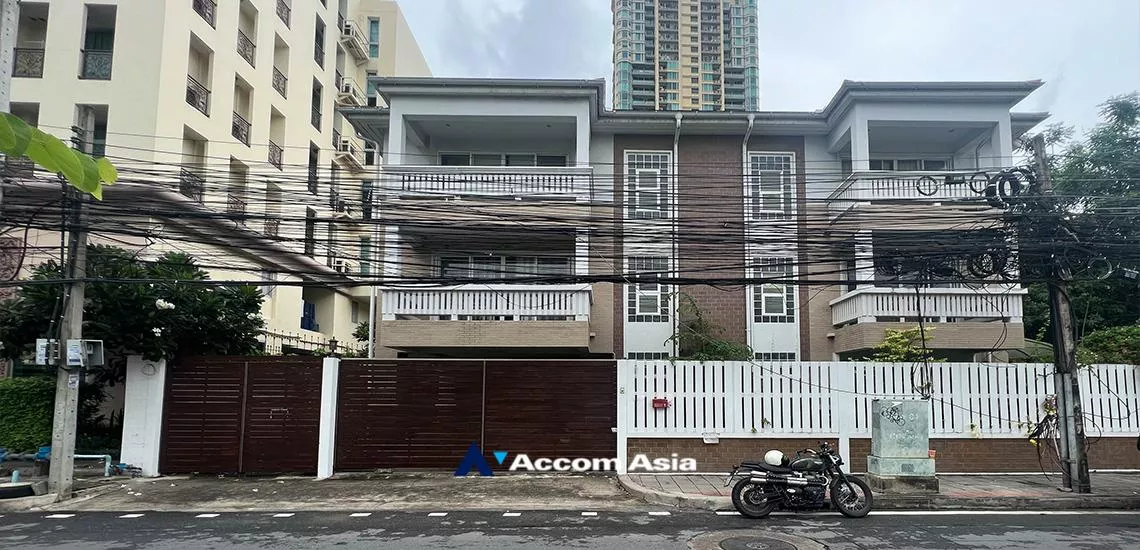  2  5 br House For Rent in Sukhumvit ,Bangkok BTS Phrom Phong 1715501