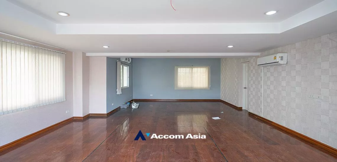 8  5 br House For Rent in Sukhumvit ,Bangkok BTS Phrom Phong 1715501