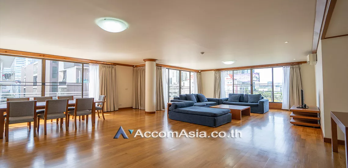  4 Bedrooms  Apartment For Rent in Sukhumvit, Bangkok  near BTS Asok - MRT Sukhumvit (1415504)