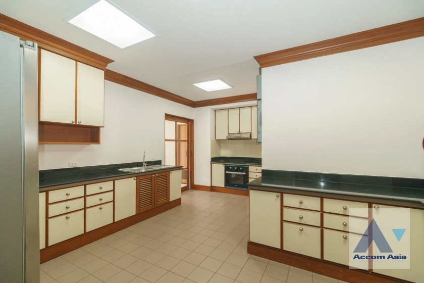 6  3 br Apartment For Rent in Sukhumvit ,Bangkok BTS Phrom Phong at A fusion of contemporary 1415521