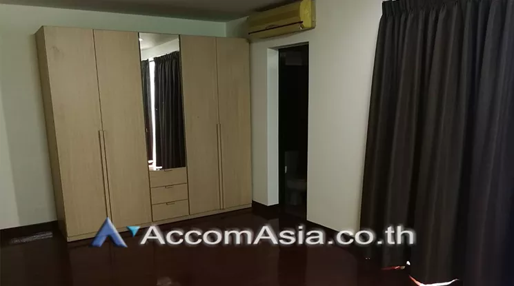 13  3 br Townhouse For Rent in Sathorn ,Bangkok BRT Nararam 3 at Modern style 1715527